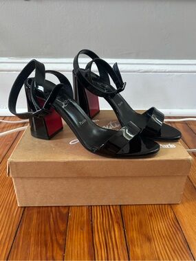 Christian Louboutin Miss Sabina 85 Black Patent Leather Sandals Block Heels